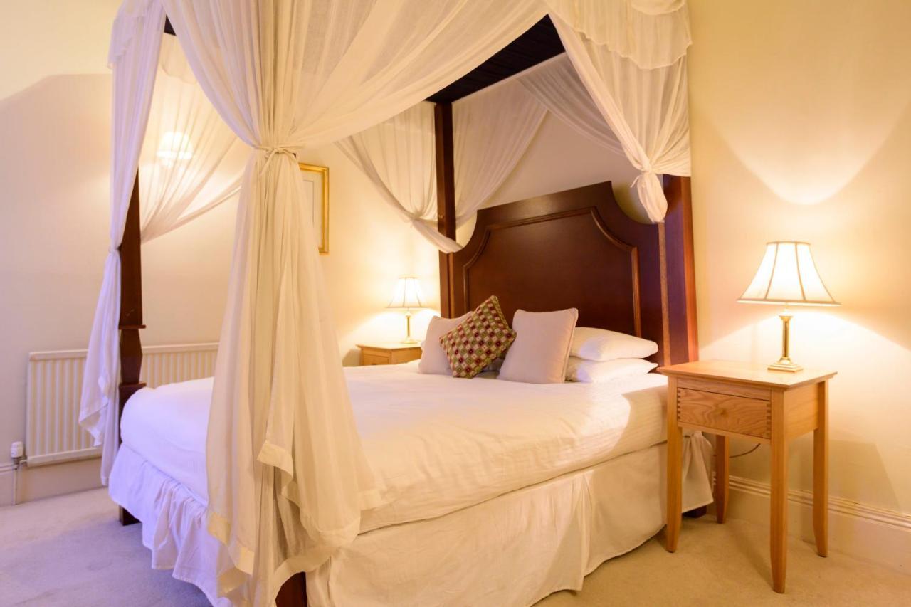 The Swan Hotel - Bradford-On-Avon Екстериор снимка
